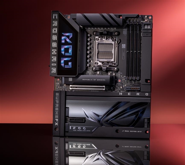 ck the ROG Lab」震撼科隆游戏展pg电子平台释放巅峰战力！ROG「Unlo(图2)