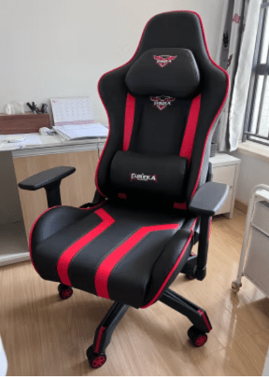 真的有必要吗？不同玩家该如何选择？pg电子游戏网站为了玩游戏买电竞椅(图3)